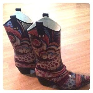 Nomad Cowgirl Rainboots